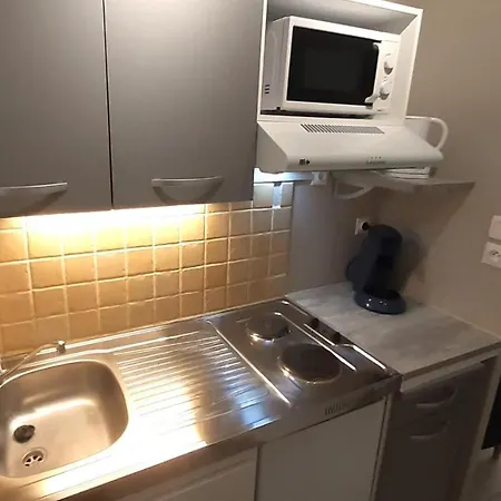 En Plein Centre Avec Parking *